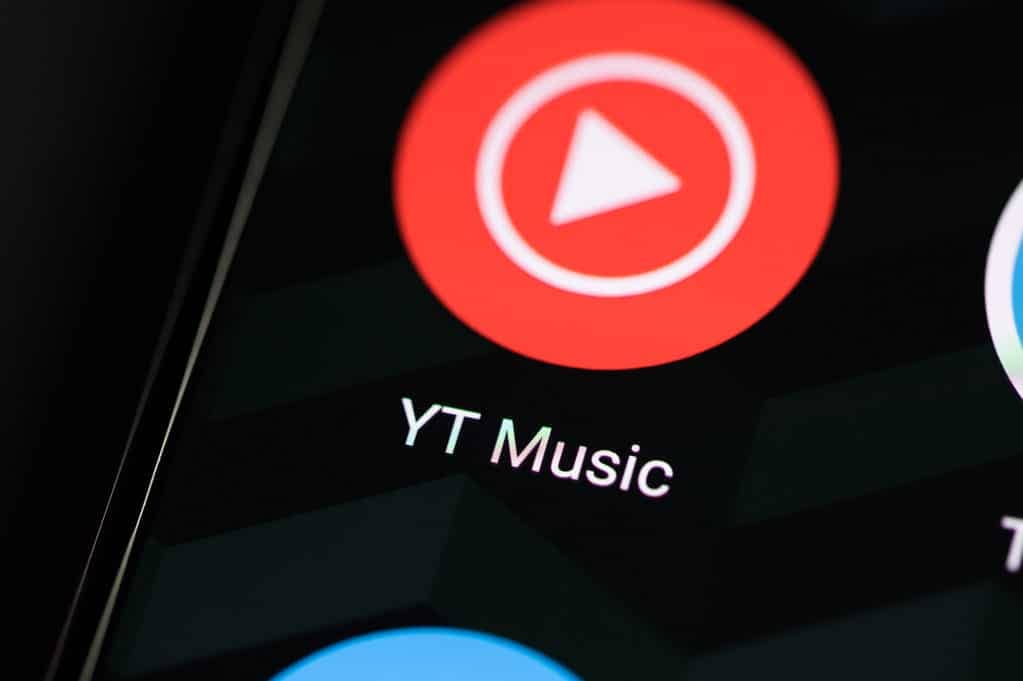 YouTube Music App (background)
